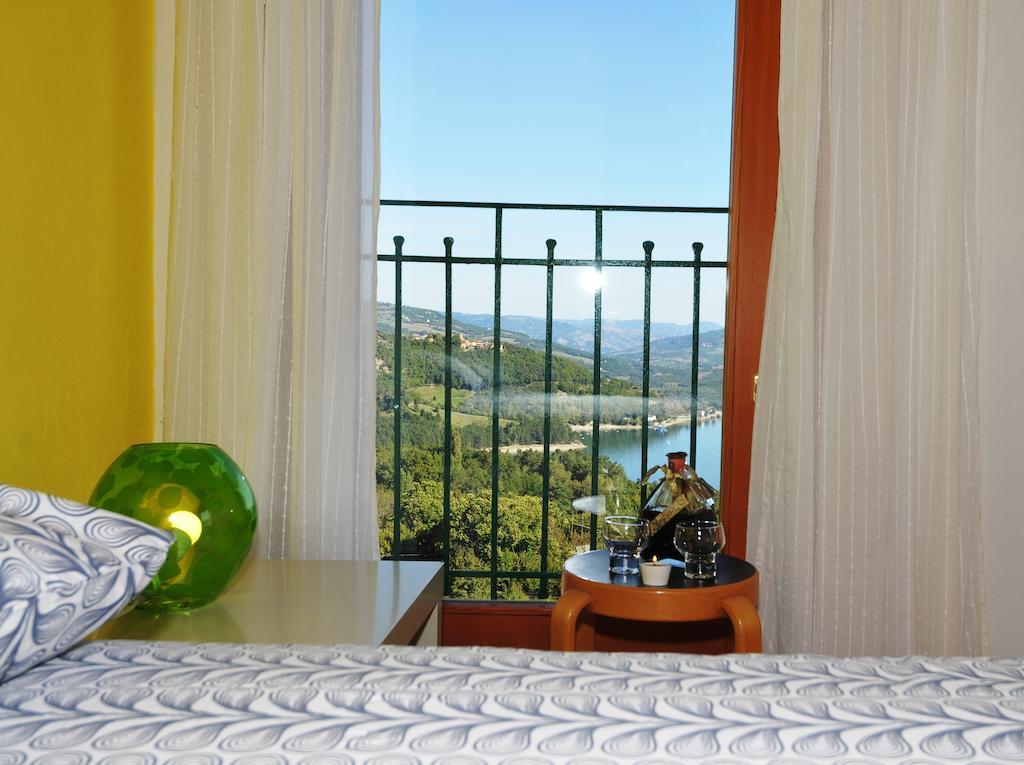 B&B Borgo Massovrana Castel di Casio Pokoj fotografie