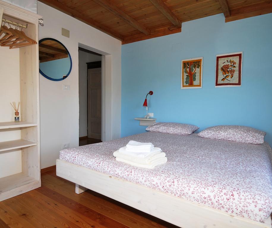 B&B Borgo Massovrana Castel di Casio Pokoj fotografie